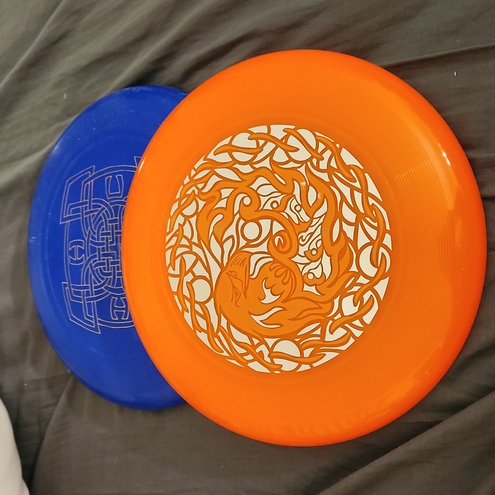 Distracted Pro 175gm Sports Disc x2 Frisbee